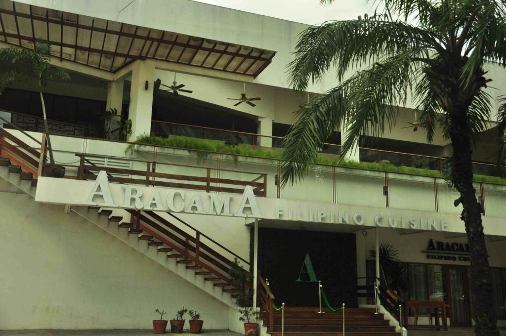 Our Awesome Hostel- Manila Makati City Exterior foto